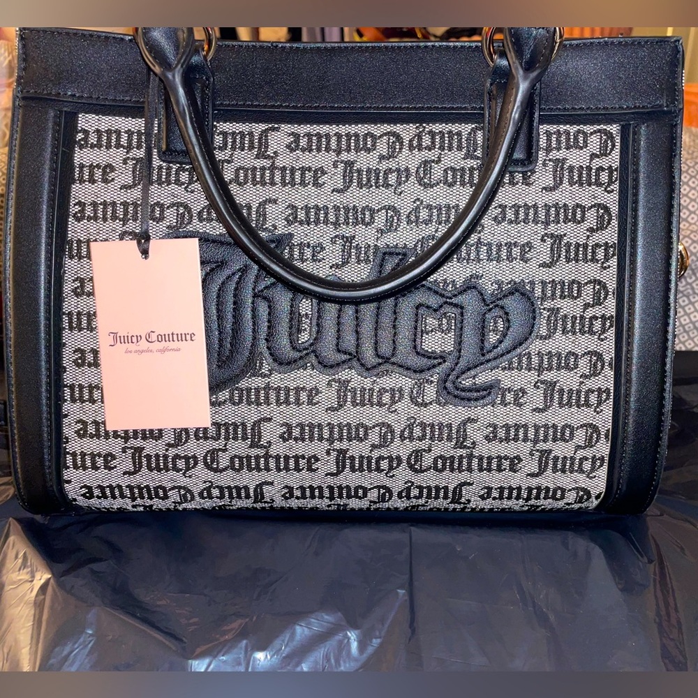 JUICY COUTURE 🩷